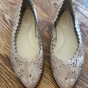 Cole Haan flats beige leather Size 8.5